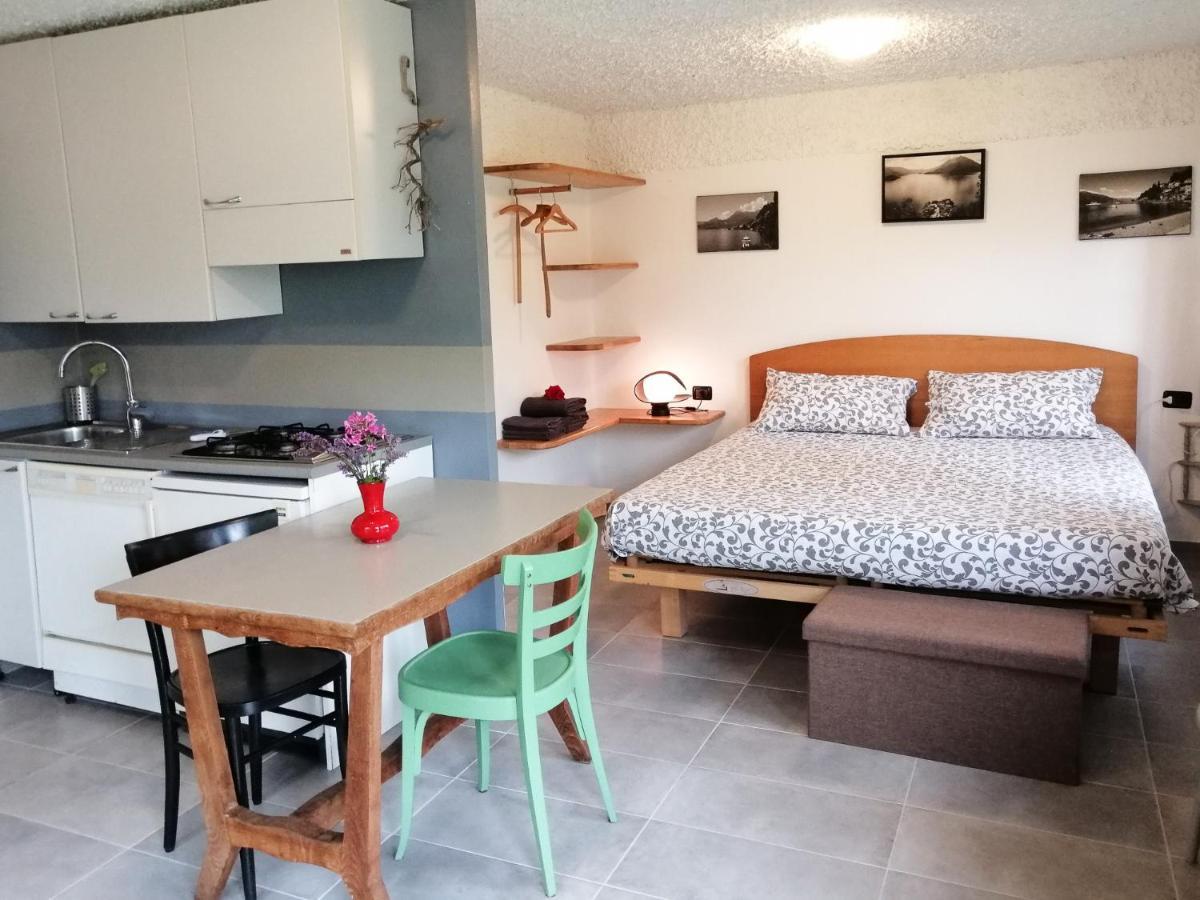 Casetta Del Molo Mandello del Lario Eksteriør billede